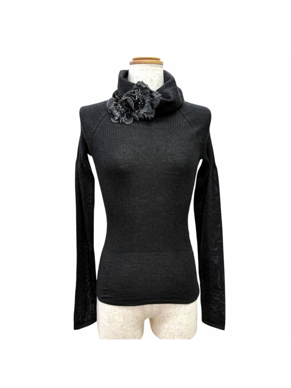 Chanel 05A Vintage Cashmere Silk Camellia Brooch Turtleneck Knit 34